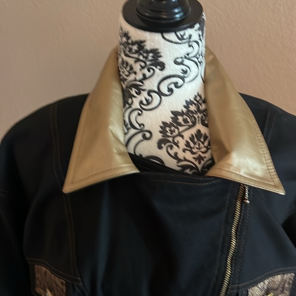 Vintage 90s Cache Jacket with full frontal zipper - Picture 10 of 13